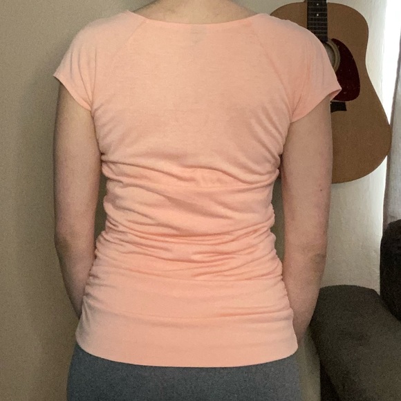 Peach Blouse 🍑 - Picture 3 of 4